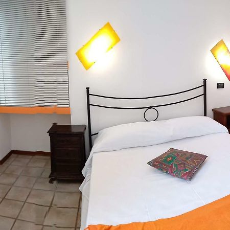 Rainbow Relais Bed & Breakfast Lesa Exterior photo