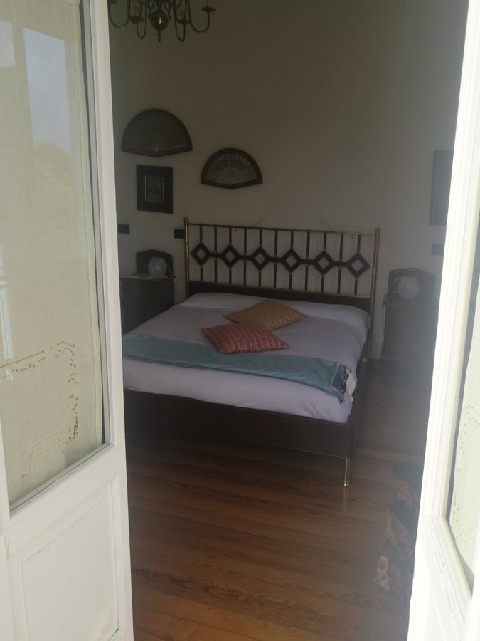 Rainbow Relais Bed & Breakfast Lesa Exterior photo